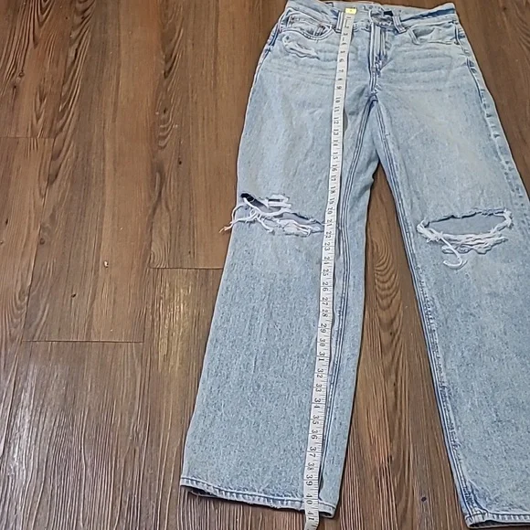 American Eagle Outfitters Light‎ Wash Denim Jeans used good condition. - Picture 12 of 14